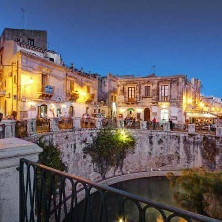 Casa "Il Castello" Daire Siraküza Dış mekan fotoğraf