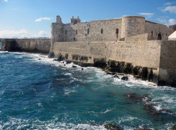 Casa "Il Castello" Daire Siraküza Dış mekan fotoğraf